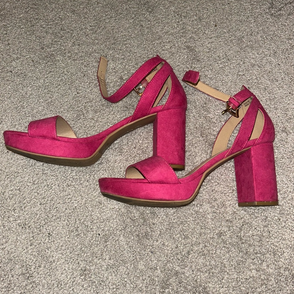 Elegant Pink Women's Heels